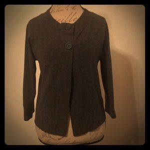 BANANA REPUBLIC BEAUTIFUL GRAY CARDIGAN!! 🌸🌸🌸
